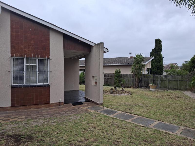 3 Bedroom Property for Sale in Bothasig Western Cape